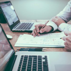 Developing Project Strategy in the Oil and Gas Industry